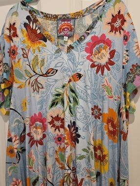 Johnny Was Boho Floral V-Neck Top - Light Blue Multi XXL W Assymetrical Hemline